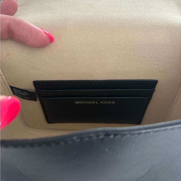 Michael Kors INSTAX BUNDLE - Camera Bag + mini70 Camera + B&W Film Pack - Picture 4 of 9